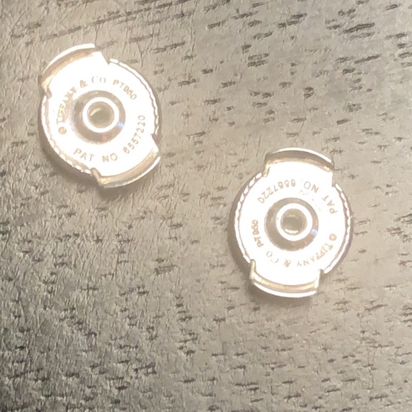 Authentic Tiffany&Co Large Victoria Earrings - Picture 7 of 10